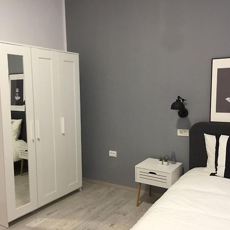 Luxury 2Bdrm Apt Бухарест Екстер'єр фото